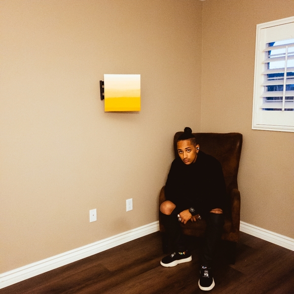 Meet your Posher, Michael 🌺🏝 - Picture 1 of 16